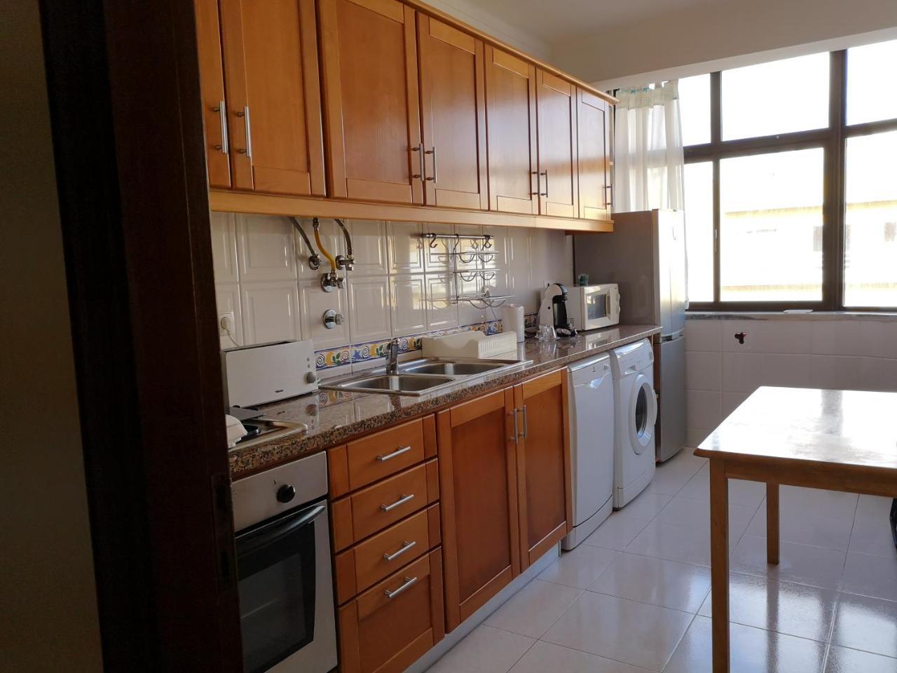 Ferienwohnung Pro Touristic Peniche Surf&Beach Exterior foto