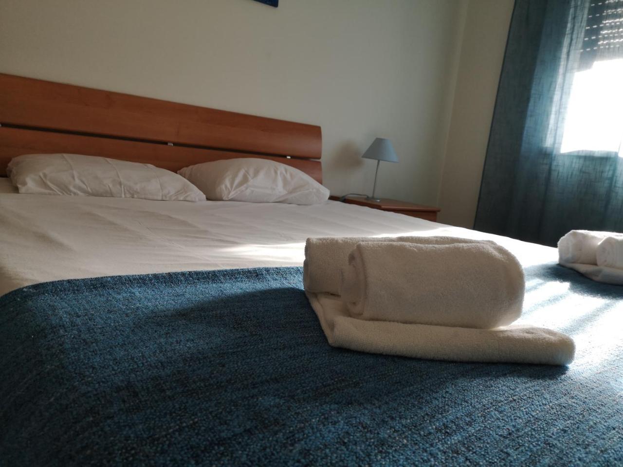 Ferienwohnung Pro Touristic Peniche Surf&Beach Exterior foto